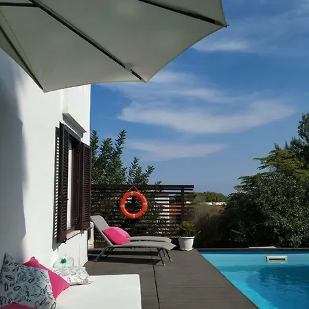Villa - Fontania *